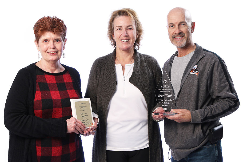 NEA Humane Society presents awards